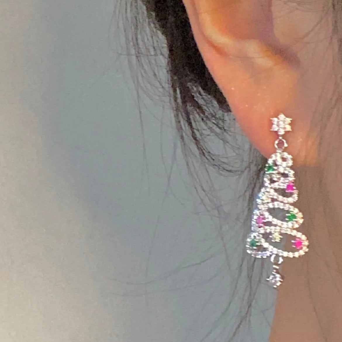 🔥Summer Hot Sale🌊 Shiny Christmas Tree Earrings