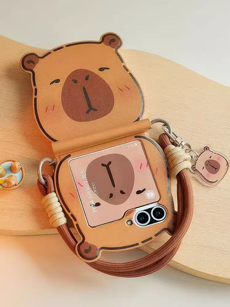 Capibara Big Head Phone Case