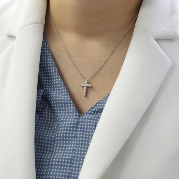 🎄Christmas Pre-sale🎁Paved Cross Rotated Crown Necklace