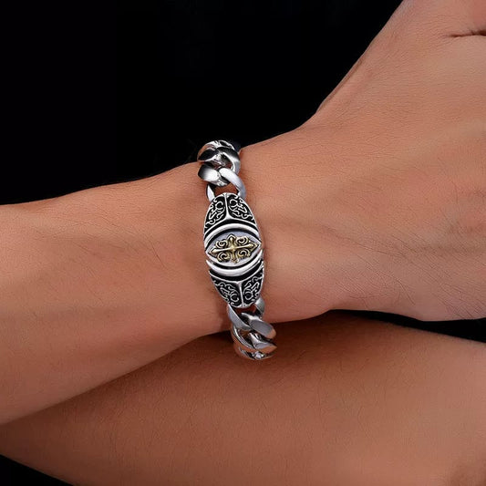 Handmade vintage bracelet decor