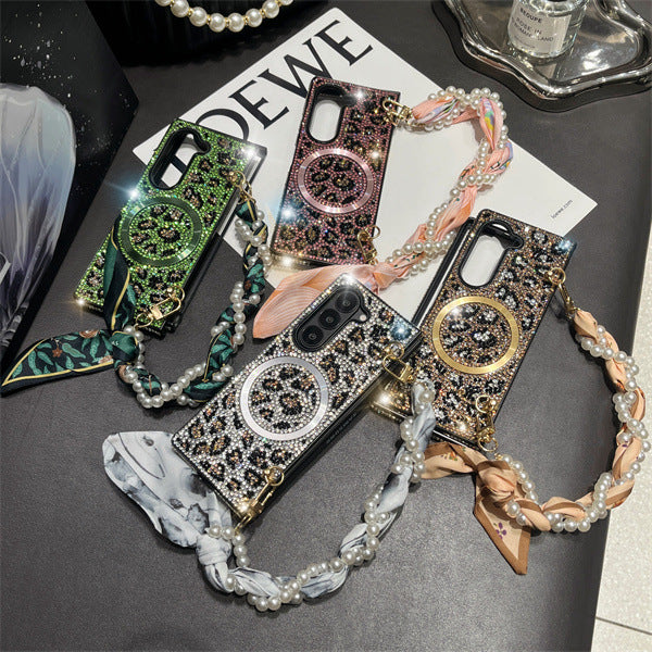 Suitable for Samsung zfold mobile phone case leopard print magnetic rhinestone creative folding protective cover