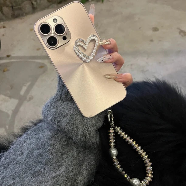 📱✨High-End Laser Aurora CD Pattern Love Heart Case with Chain for iPhone