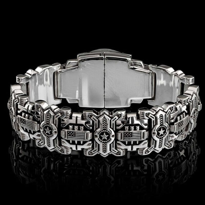 Armed Forces Destiny Struggle Skull Interlock Silver Bracelet