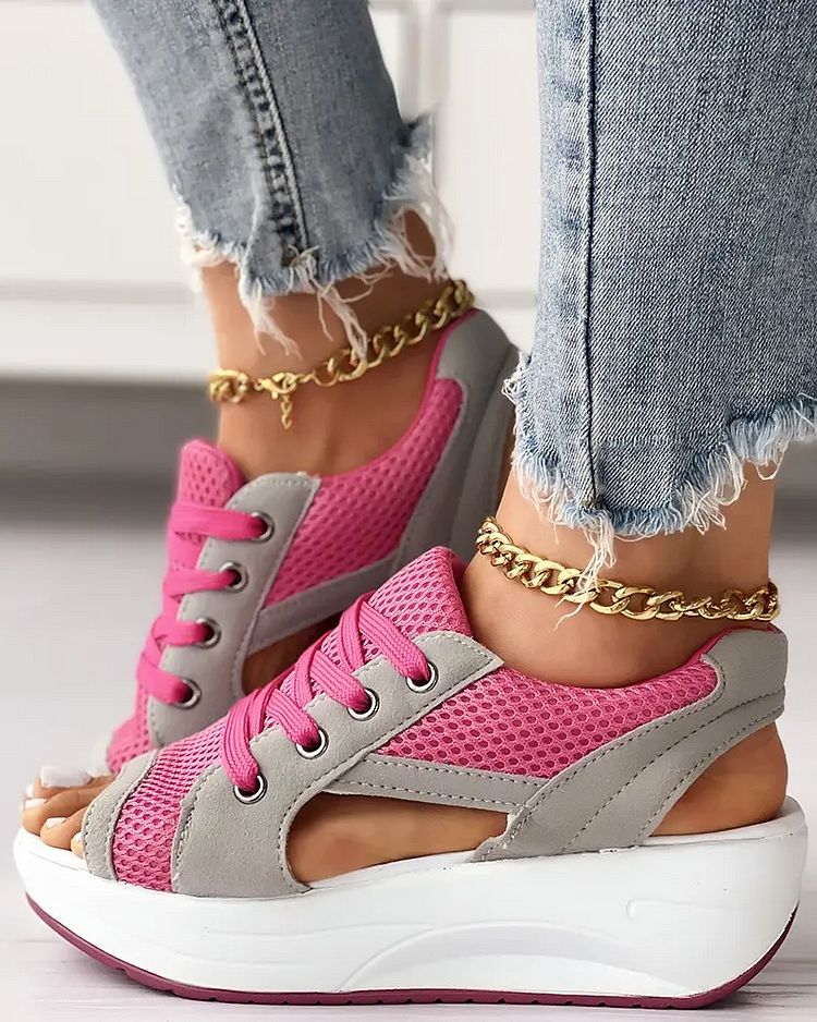 CONTRAST PANELED CUTOUT LACE-UP MUFFIN SANDALS