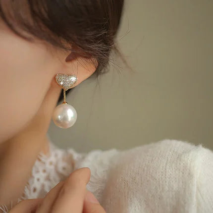 đ„Hot sale 20% OFFđ„ -Two styles of wearing love diamond earrings