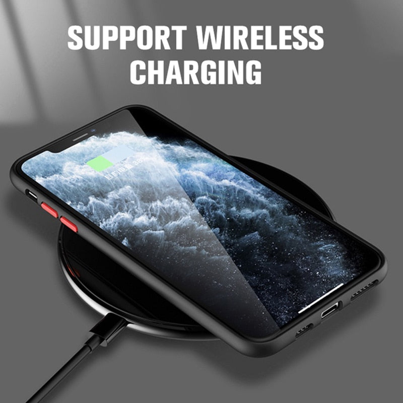 Custodia di ricarica wireless magnetica opaca per iPhone