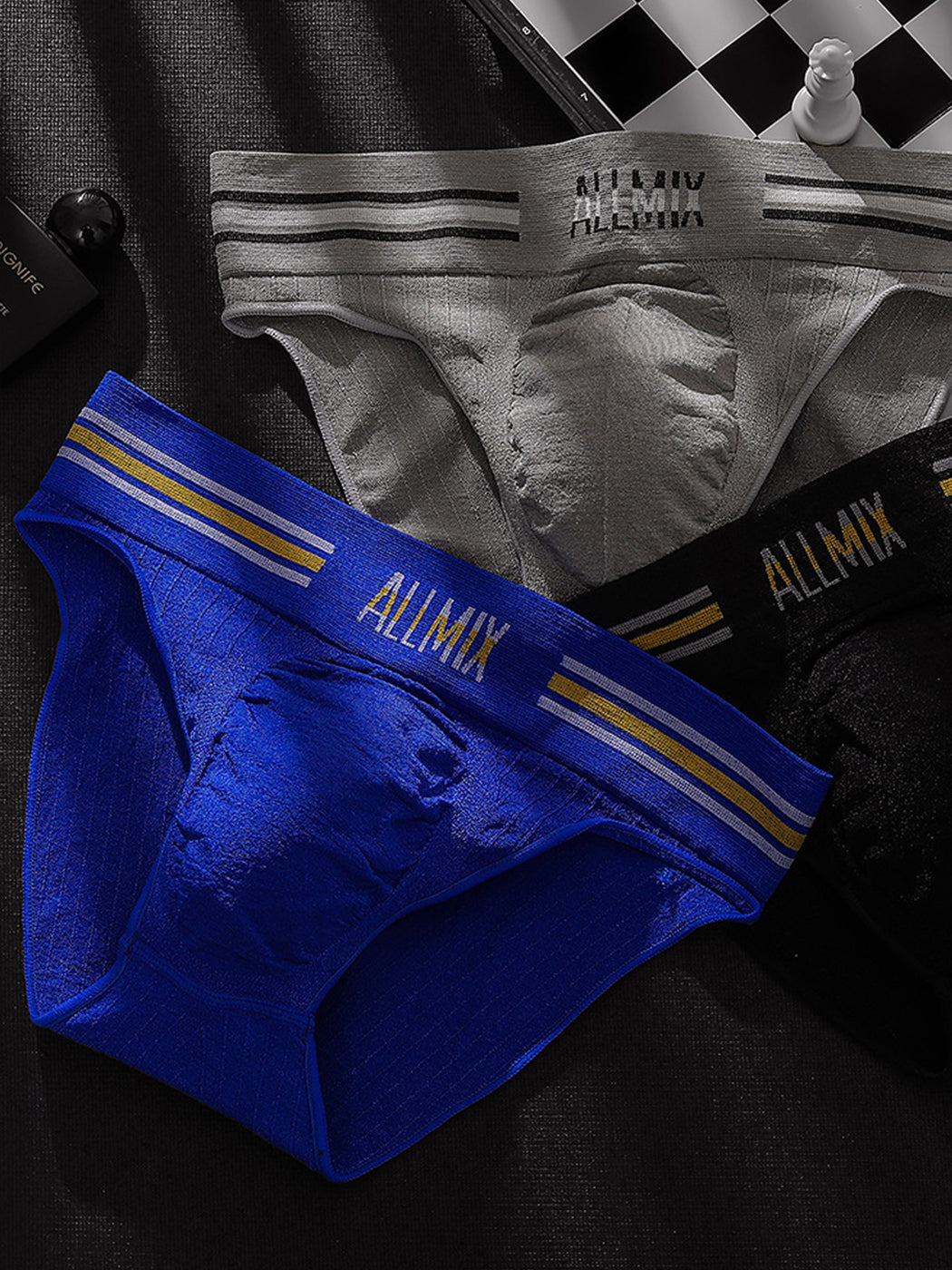 5 Pack Men's Seamless Bulge Pouch Briefs