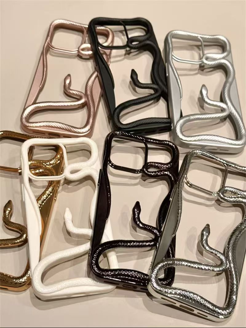 New ins high-end creative hollow snake mobile phone case