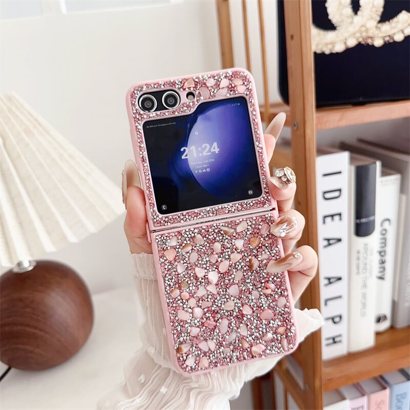 Specially designed for Samsung Galaxy Z Flip 3/4/5/6 phone case, flash diamond style, unique appearance