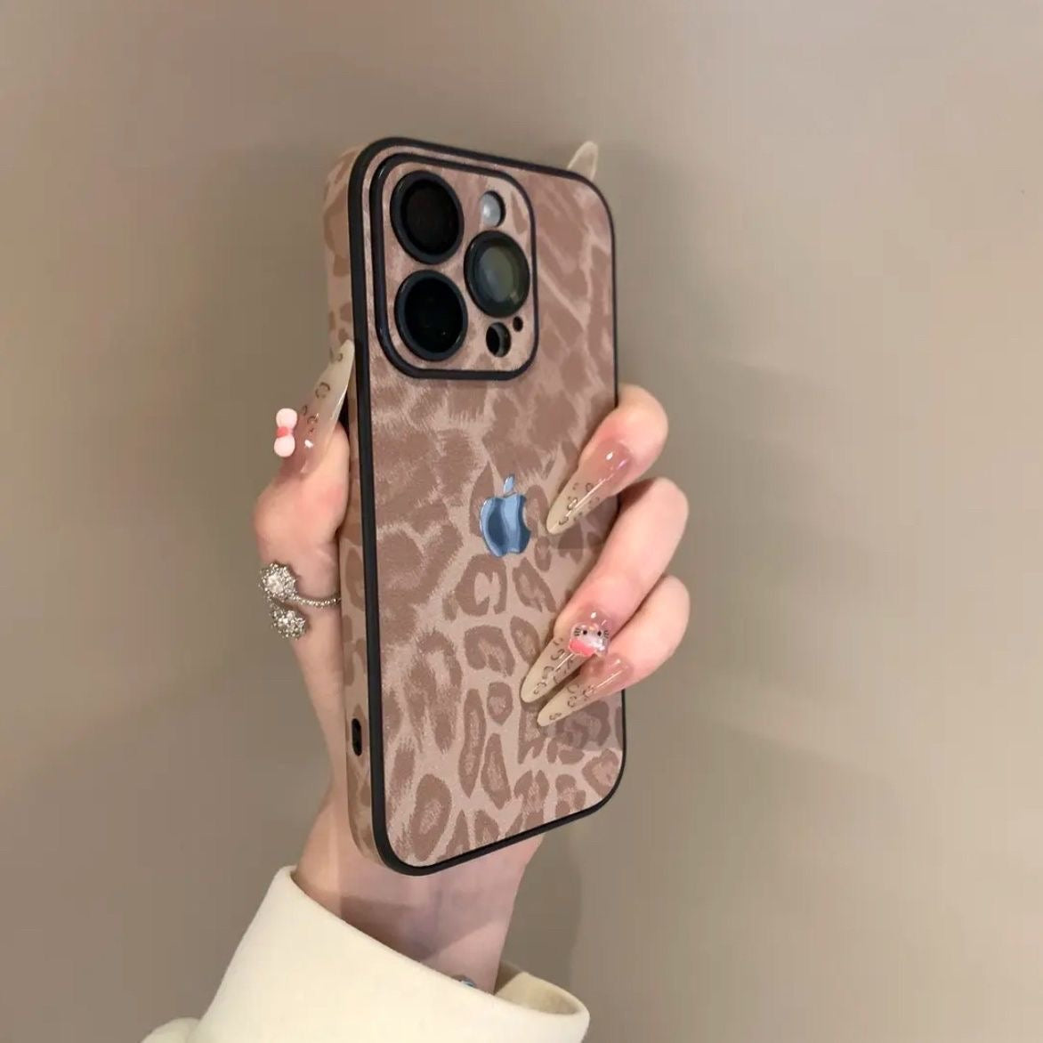 Leopard Skin Phone Case With Lens Film