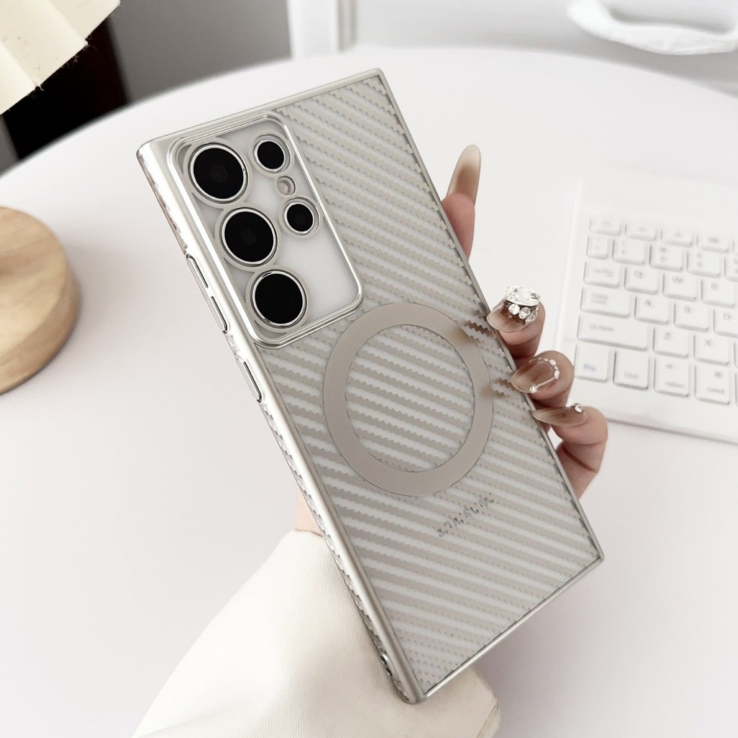 6D Plating Phone Case - Carbon Fiber Pattern Magnetic Large Hole Protective Case