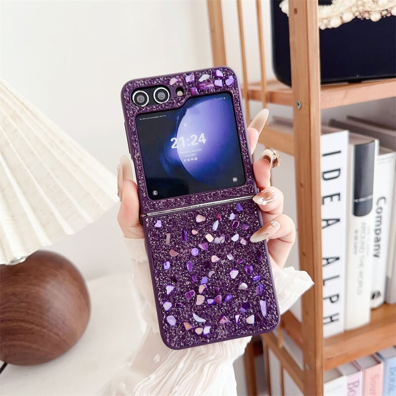 Specially designed for Samsung Galaxy Z Flip 3/4/5/6 phone case, flash diamond style, unique appearance