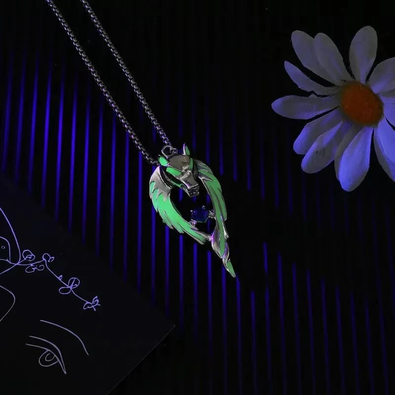 💥💥49% off--Glowing wolf necklace🐺🐺--"SAVE A WOLF"