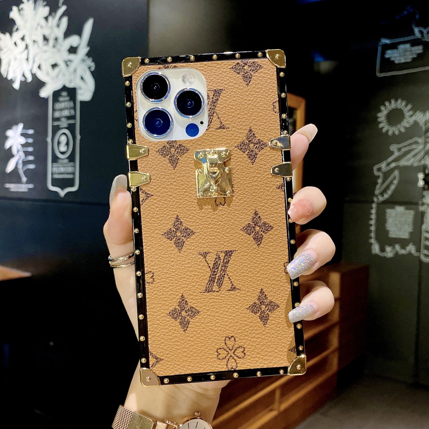 Foreign trade big brand square trendy classic LV brand leather texture mobile phone case