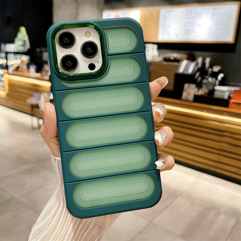 Frosted heat dissipation breathable silicone phone case