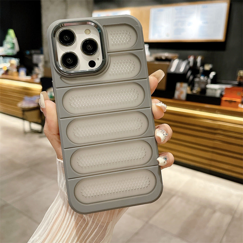 Frosted heat dissipation breathable silicone phone case