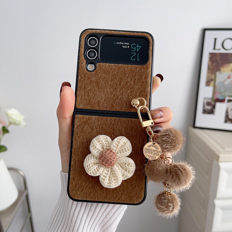 Mink plush sunflower pendant phone case