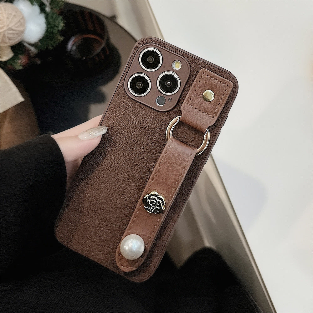 Premium Camellia Wristband Light Luxury Retro Leather Phone Case