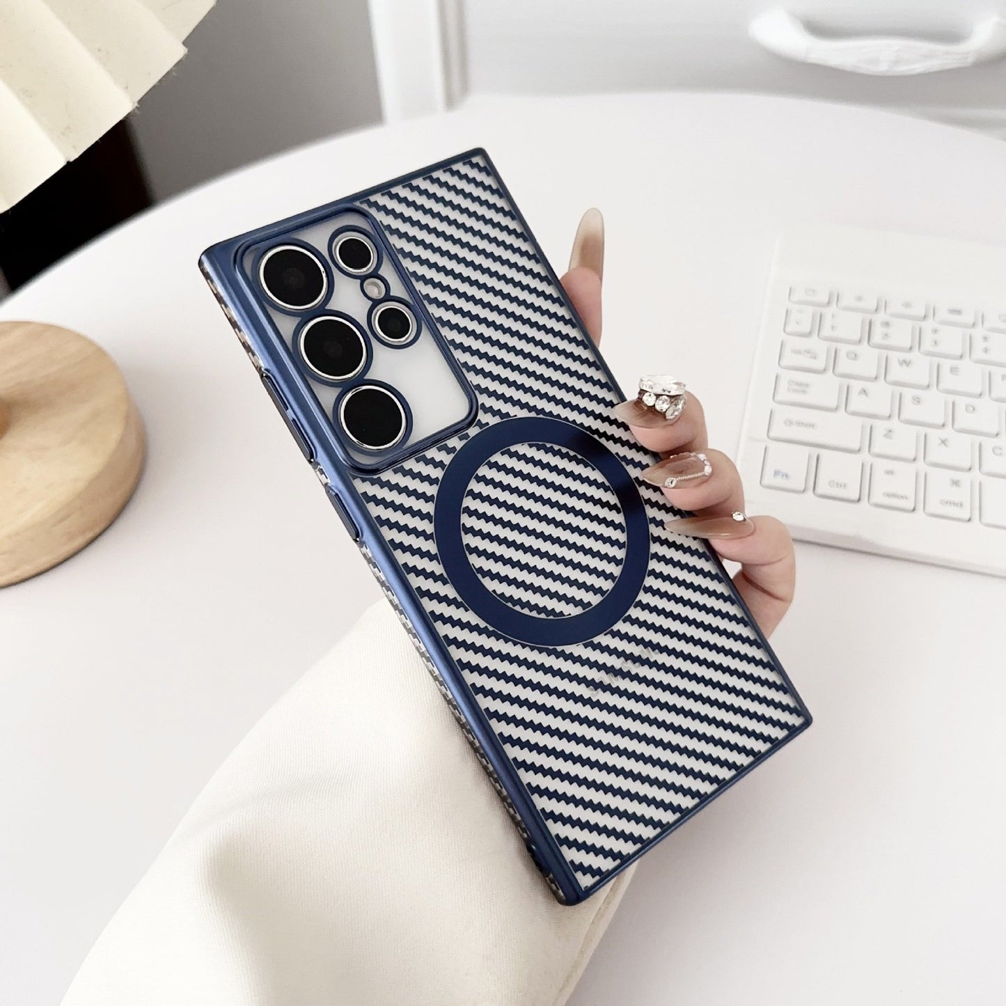 6D Plating Phone Case - Carbon Fiber Pattern Magnetic Large Hole Protective Case