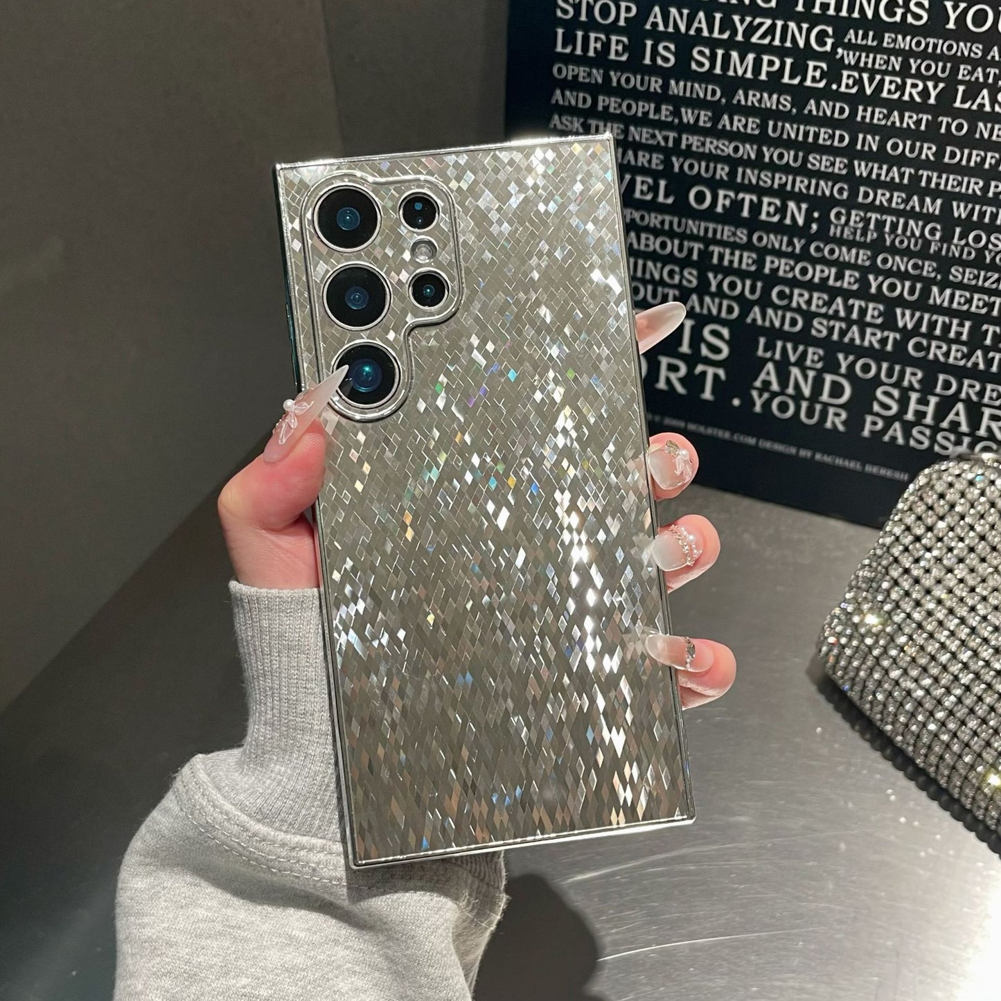 Luxurious Fine Glitter Diamond Pattern Phone Case For Samsung