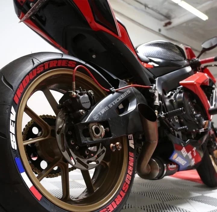 🔥Waterproof Tire Paint Pen-12PCS