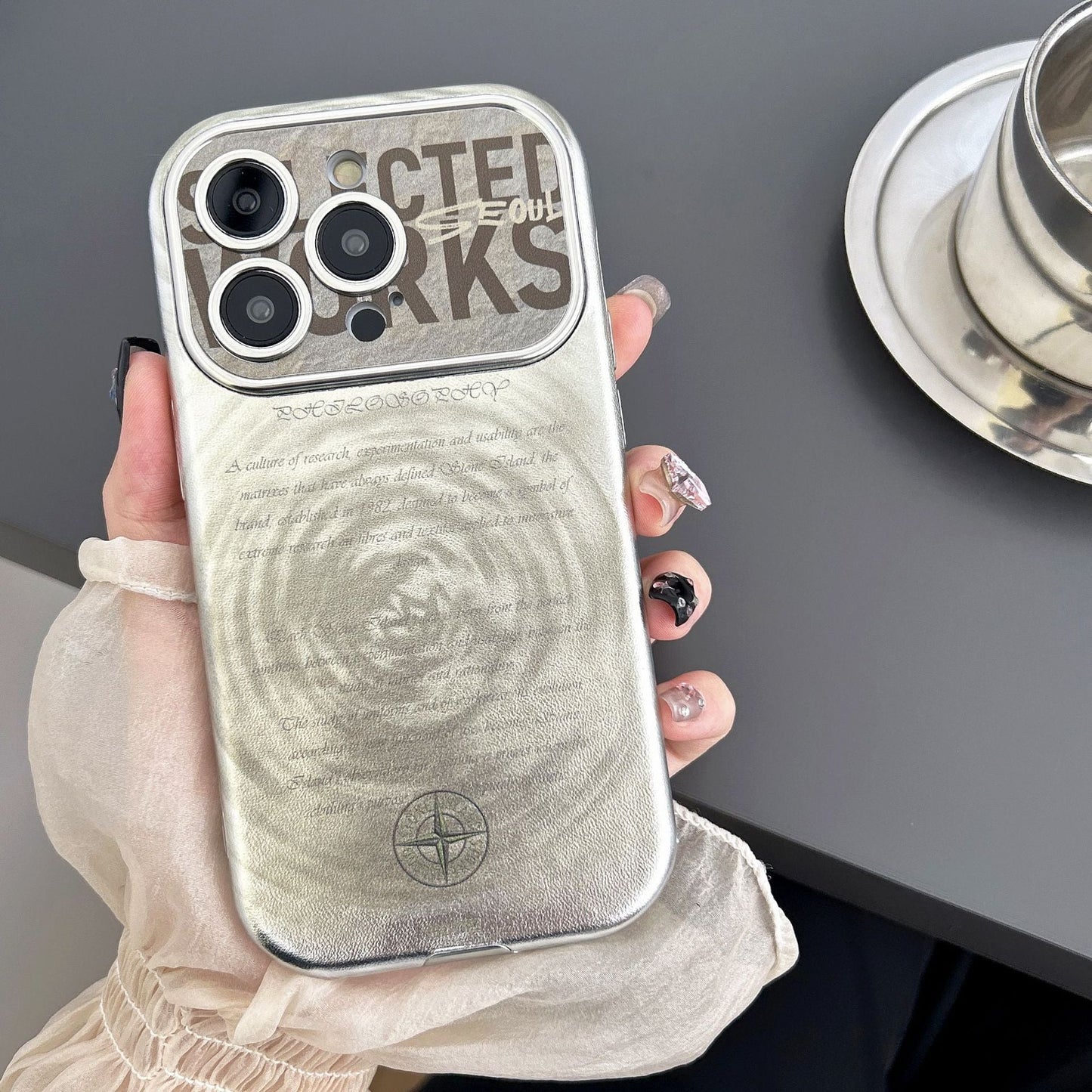 Big Window Rock Island Phone Case
