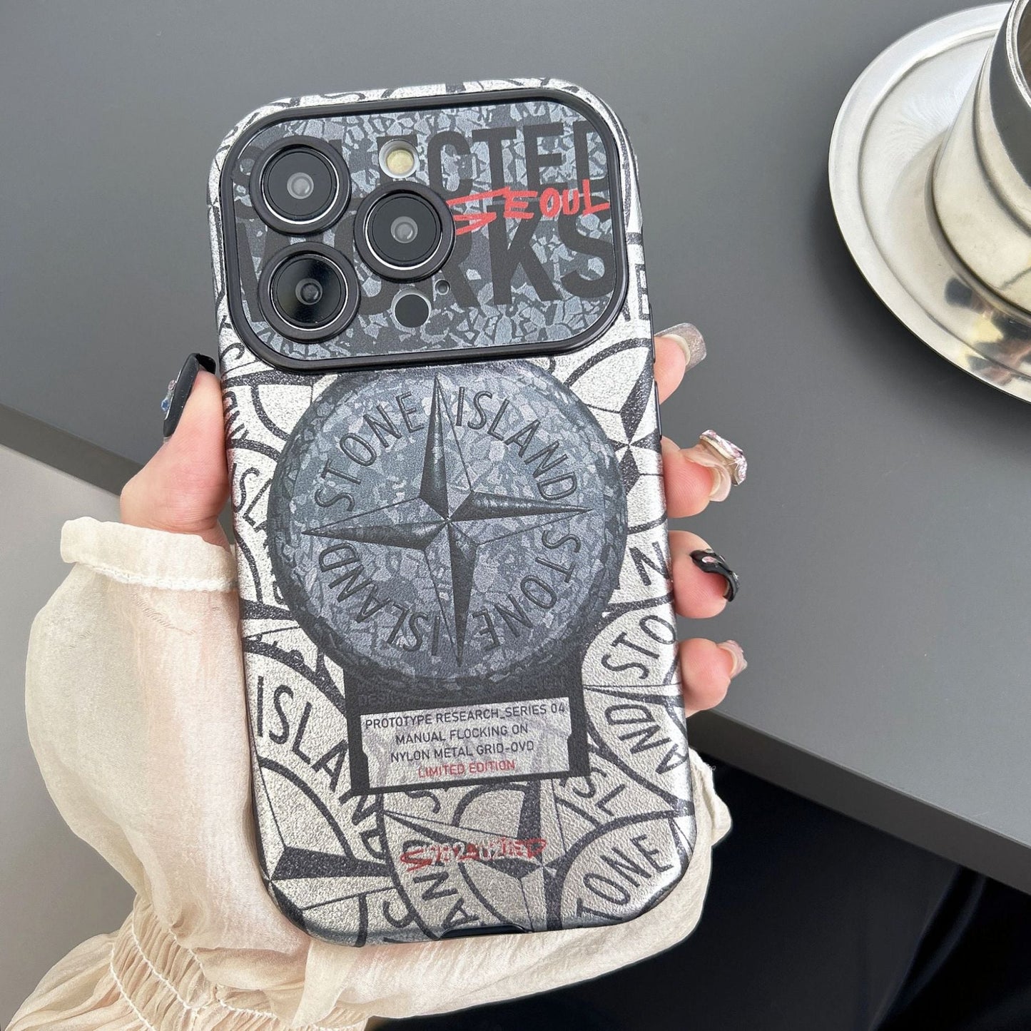 Big Window Rock Island Phone Case